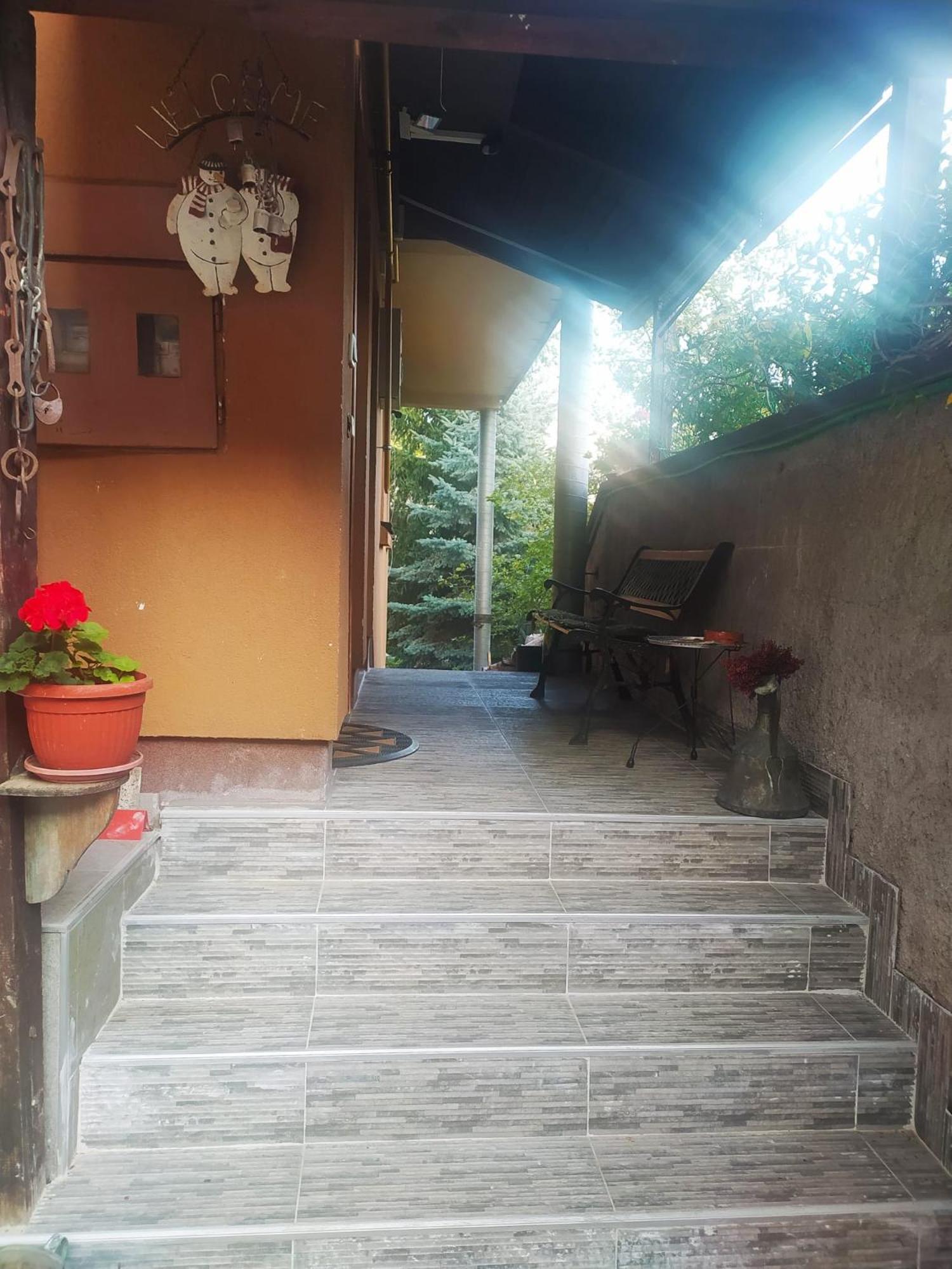 Ludwigs Apartment Sarajevo Ngoại thất bức ảnh
